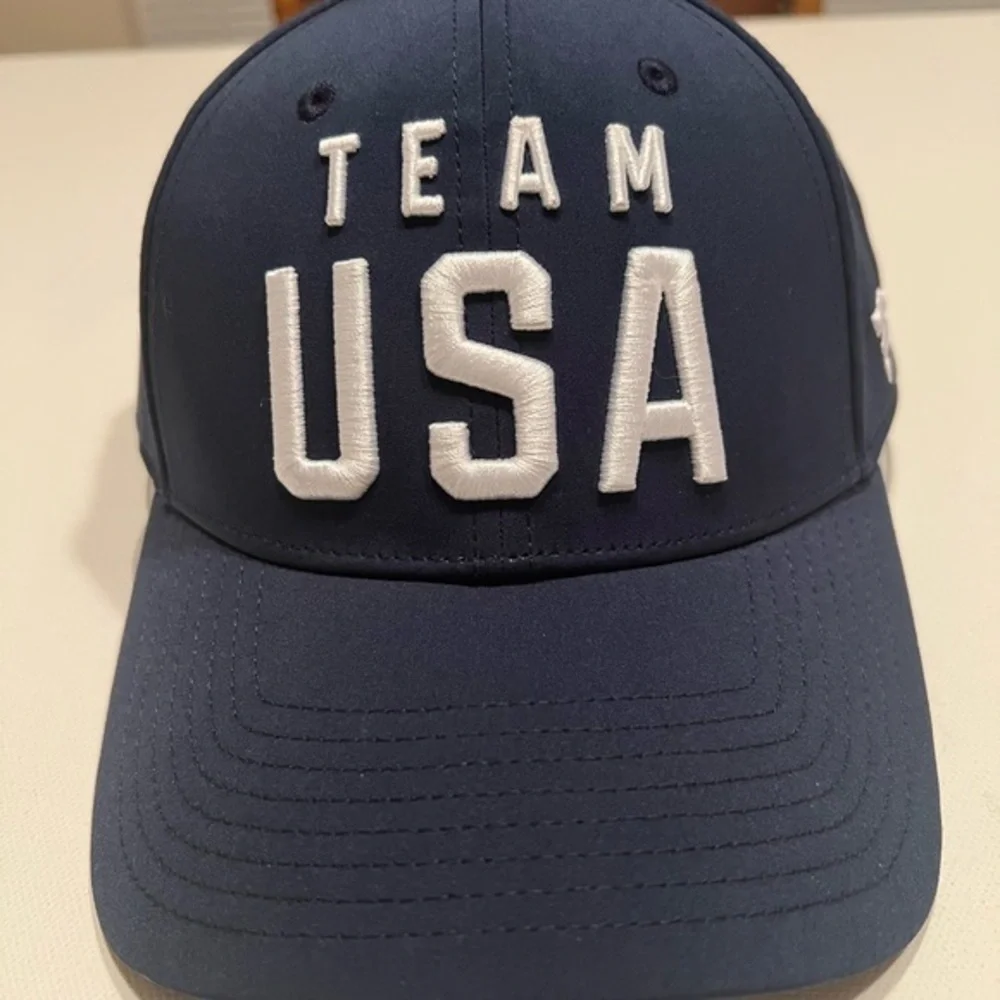 NWT FANATICS TEAM USA SNAPBACK HAT DAD‎ CAP TRUCKER FLAG OLYMPICS